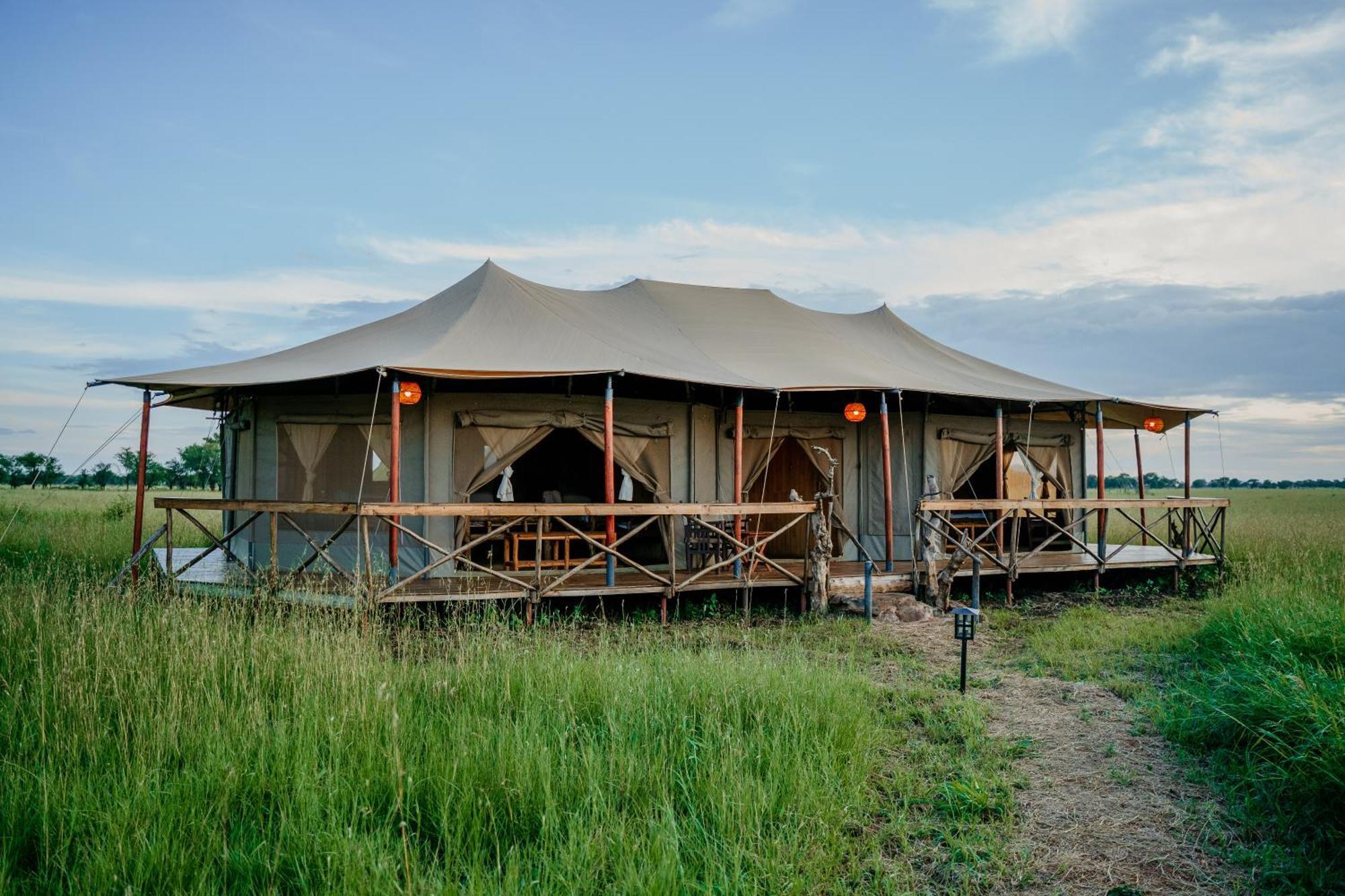 Zawadi Camp Hotel Serengeti Luaran gambar