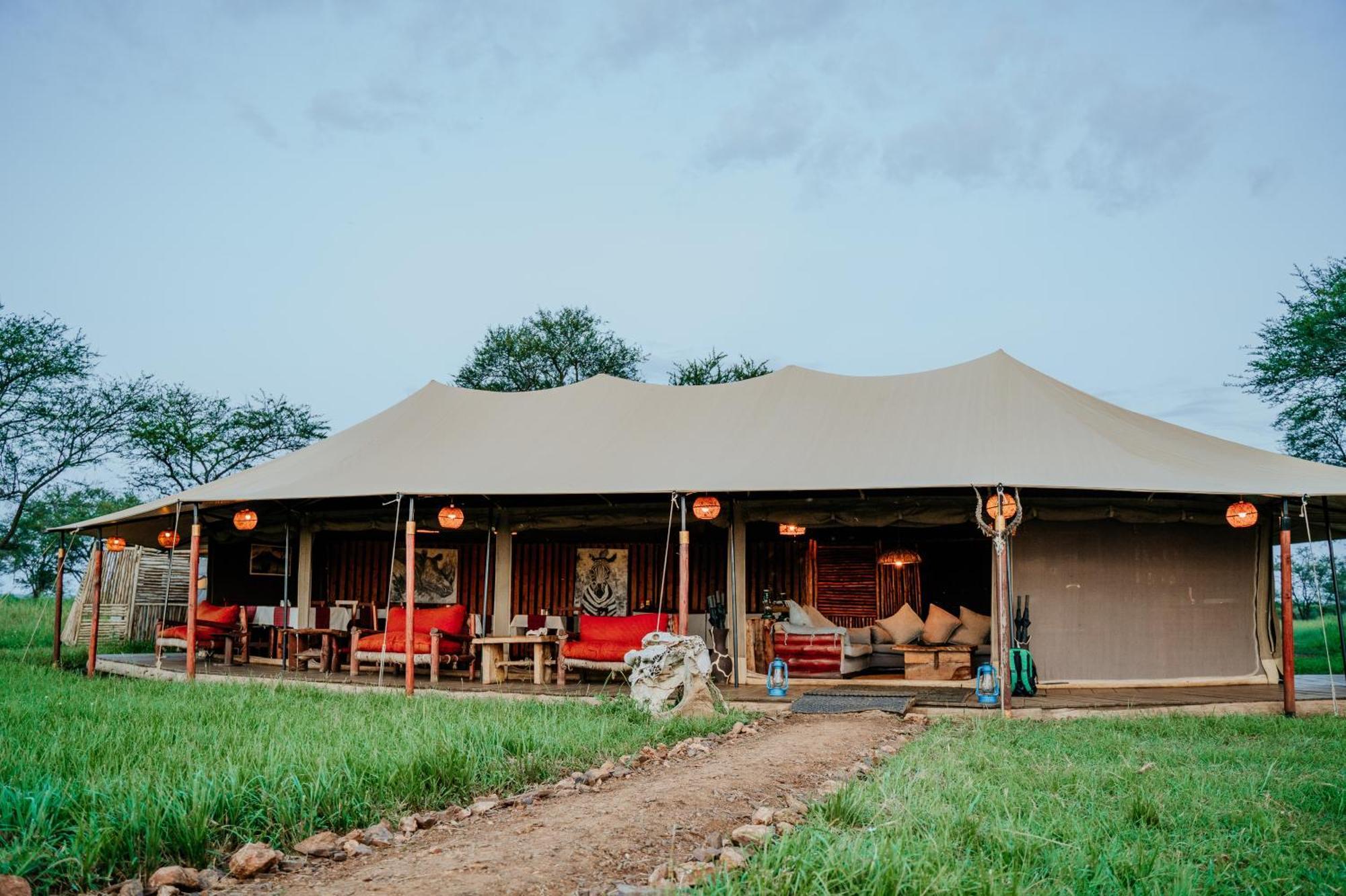 Zawadi Camp Hotel Serengeti Luaran gambar